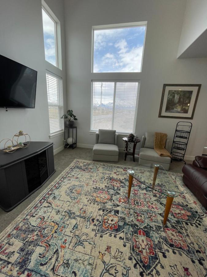 Brand New 3-Beds Stylish Entire House At Lehi Villa Exteriör bild